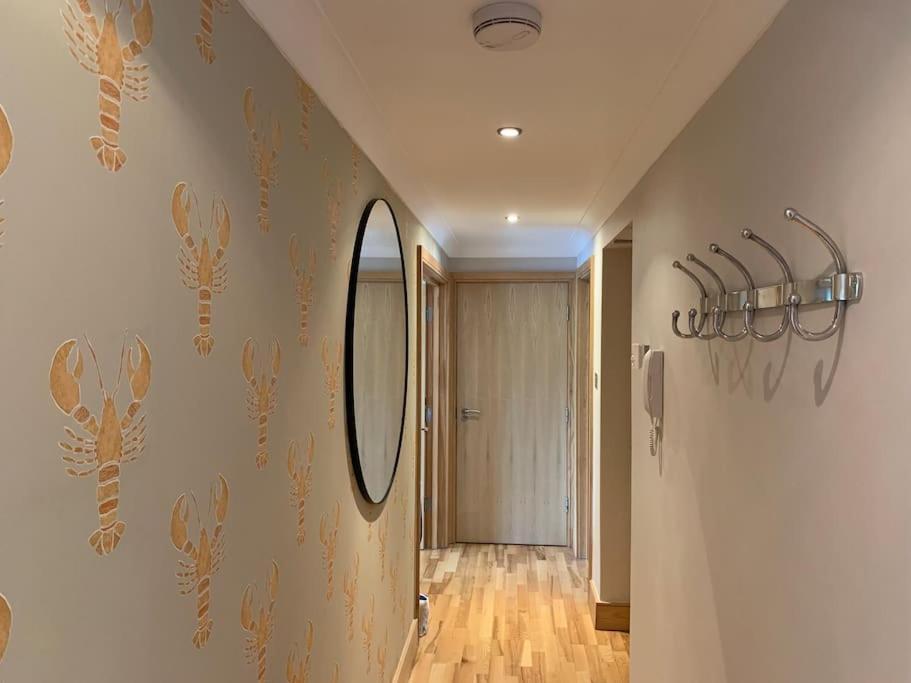Crabshell Quay Waterfront Living In Kingsbridge Apartment Kingsbridge  Ngoại thất bức ảnh